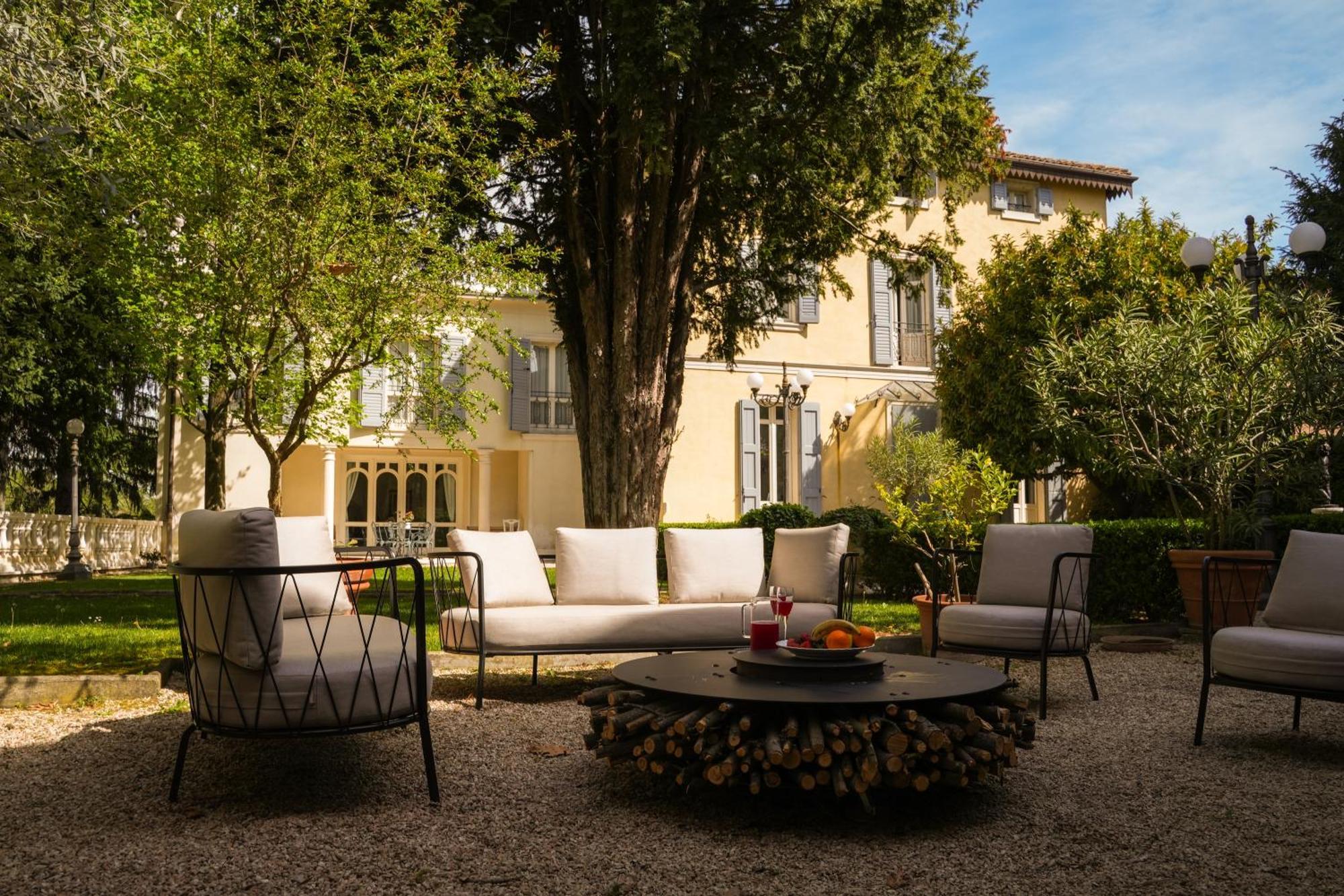 Villa Messori Spa 카스텔베트로 외부 사진